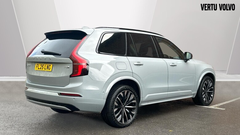 Volvo XC90 2.0 T8 PHEV Ultra Dark 5dr AWD Geartronic Estate